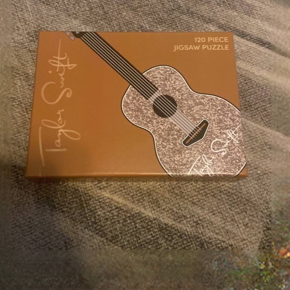 Taylor Swift Puzzle